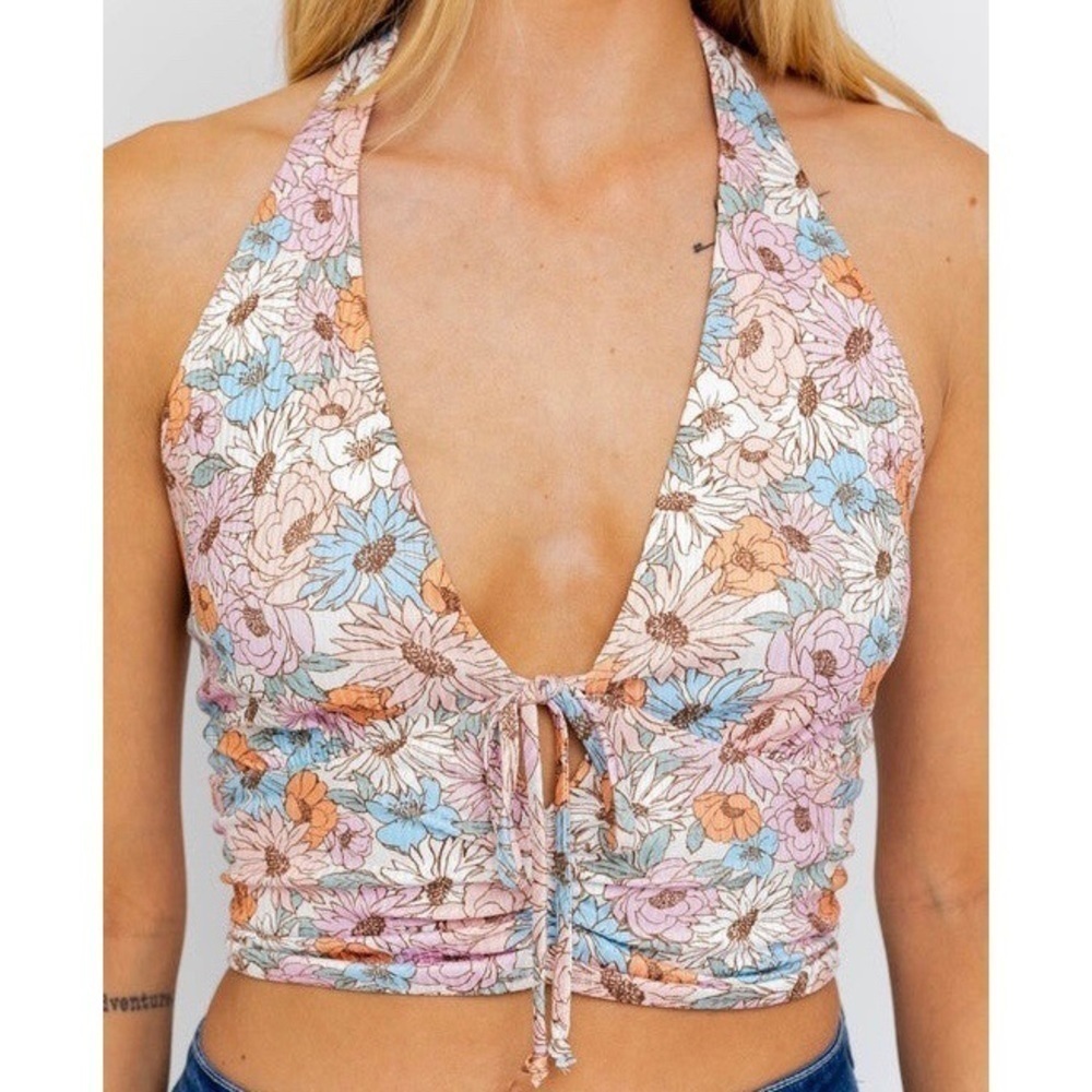 Le Lis Floral Halter Top
